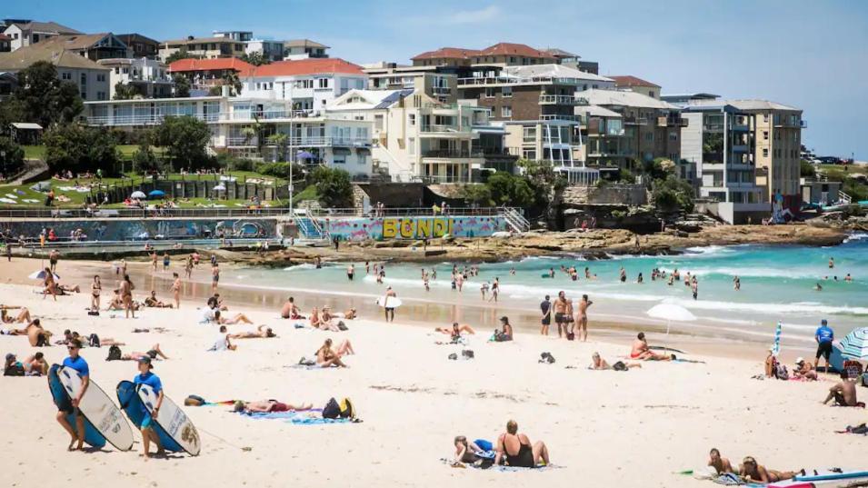 Best Location At Bondi Beach, On The Beach! Apartment Sydney Bagian luar foto